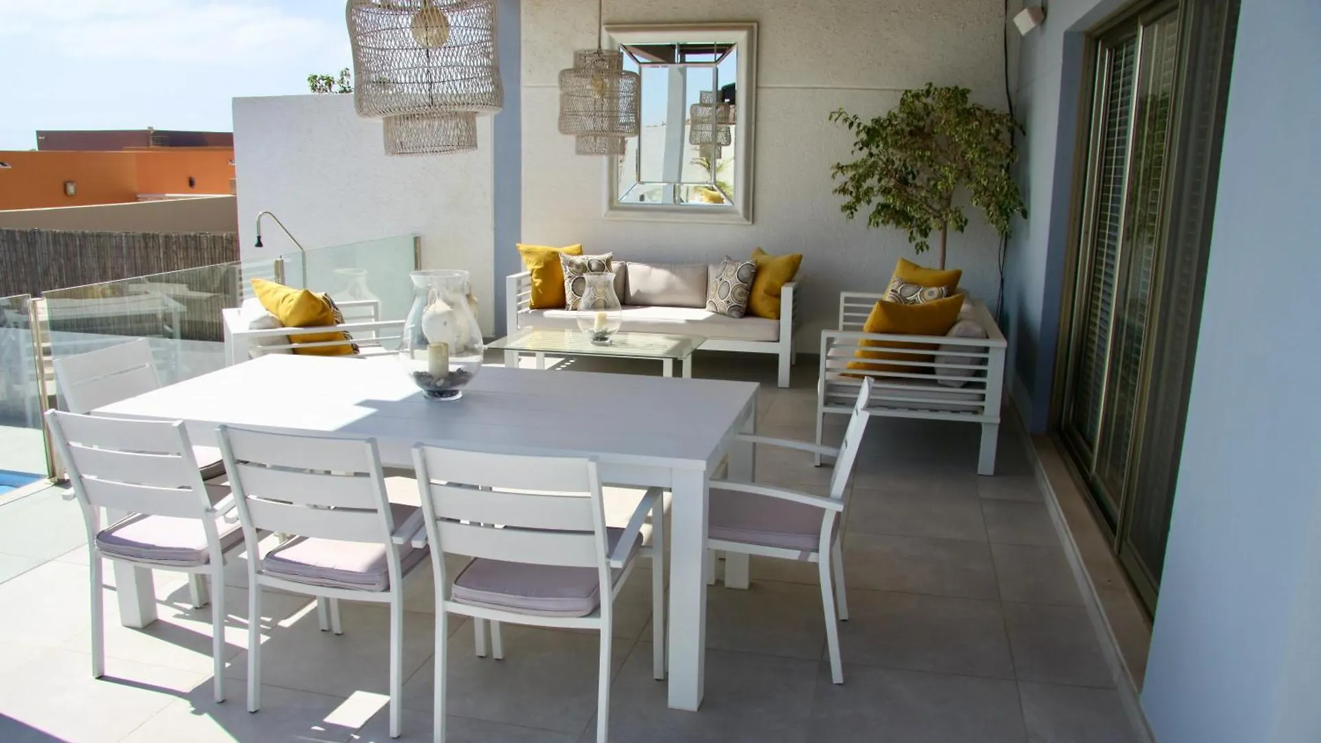 Ferienhaus Mit Pool Fuer 2 Personen Und 4 Kinder Caleta De Fuste Feriehus